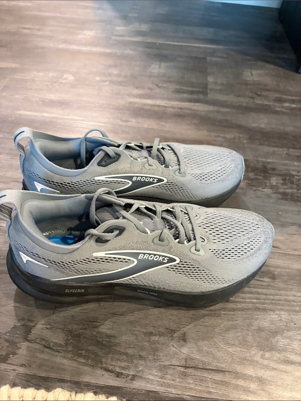 Brooks Glycerin 22